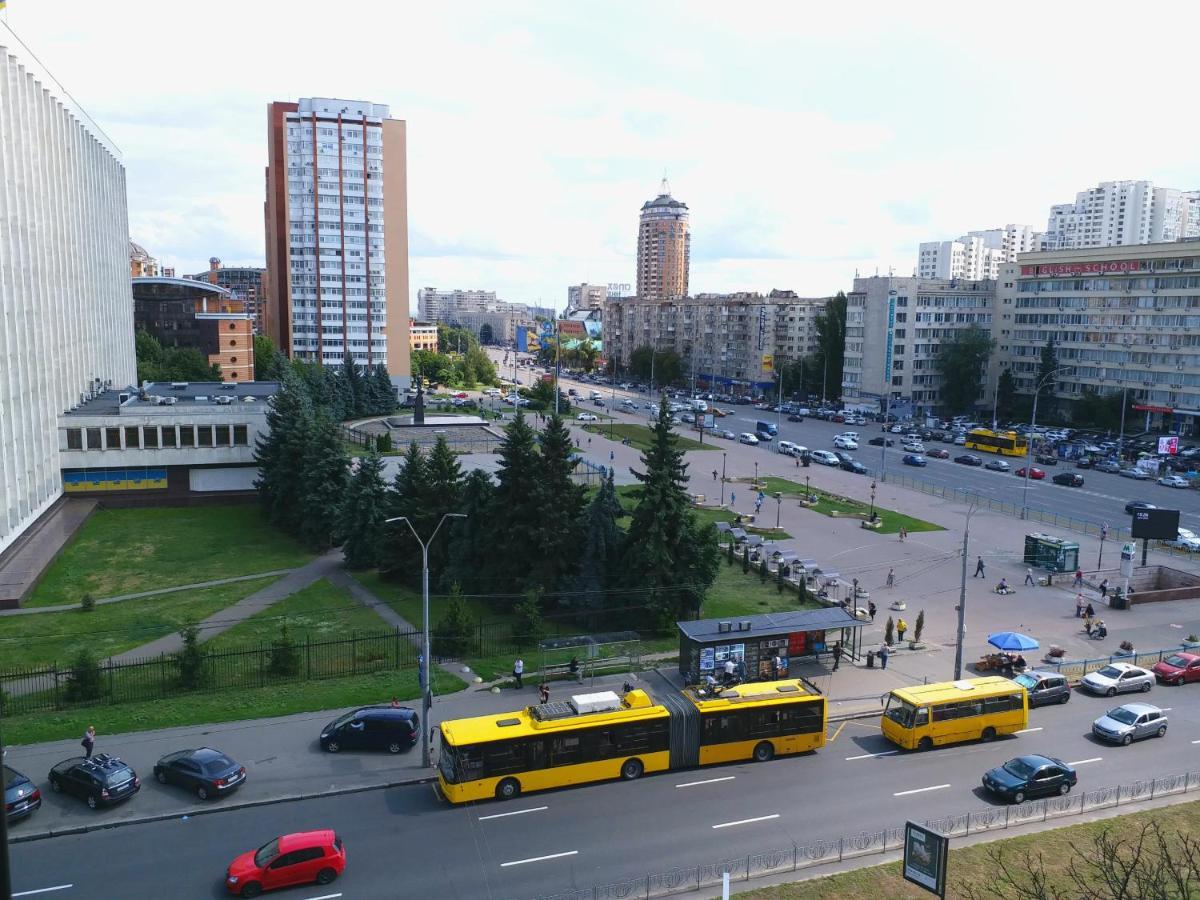 Отдельная Комната С Балконом В Апартаментах, Возле М Печерская Kijów Zewnętrze zdjęcie